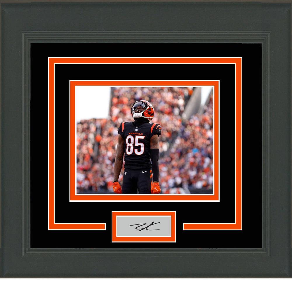 Framed Tee Higgins Facsimile Laser Engraved Signature Auto Cincinnati Bengals 11x14 Football Photo (ONLINE ORDER ONLY)