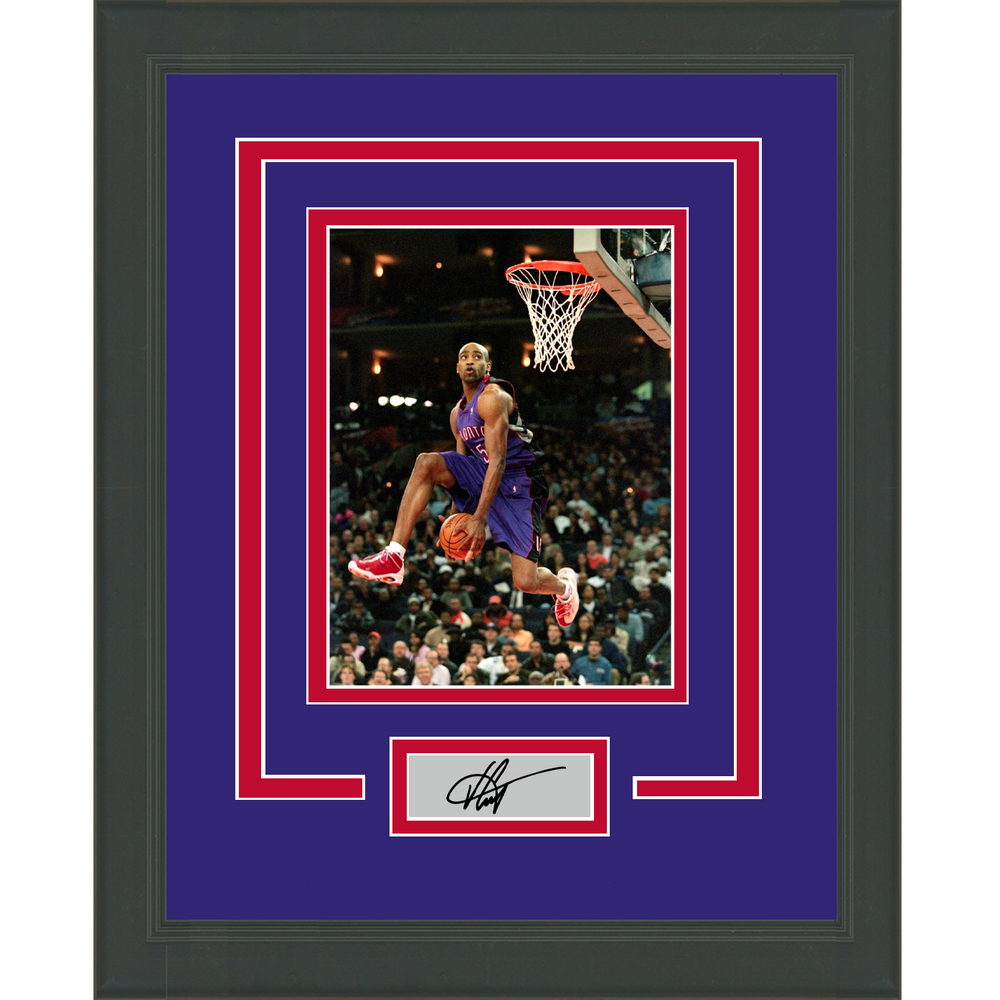 Framed Vince Carter Facsimile Laser Engraved Signature Auto Toronto Raptors 11x14 Basketball Photo (ONLINE ORDER ONLY)