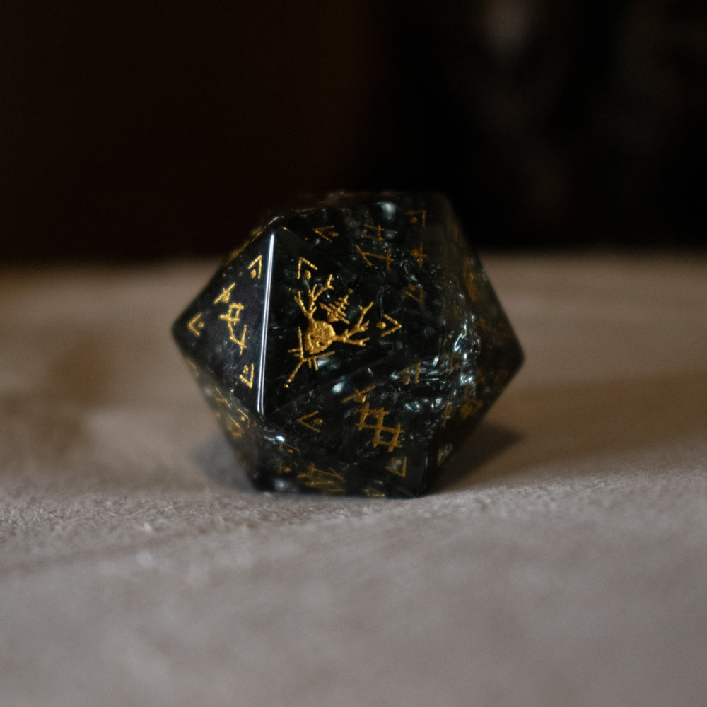 Pre-Order || Wendigo Shattered Glass Dice Set