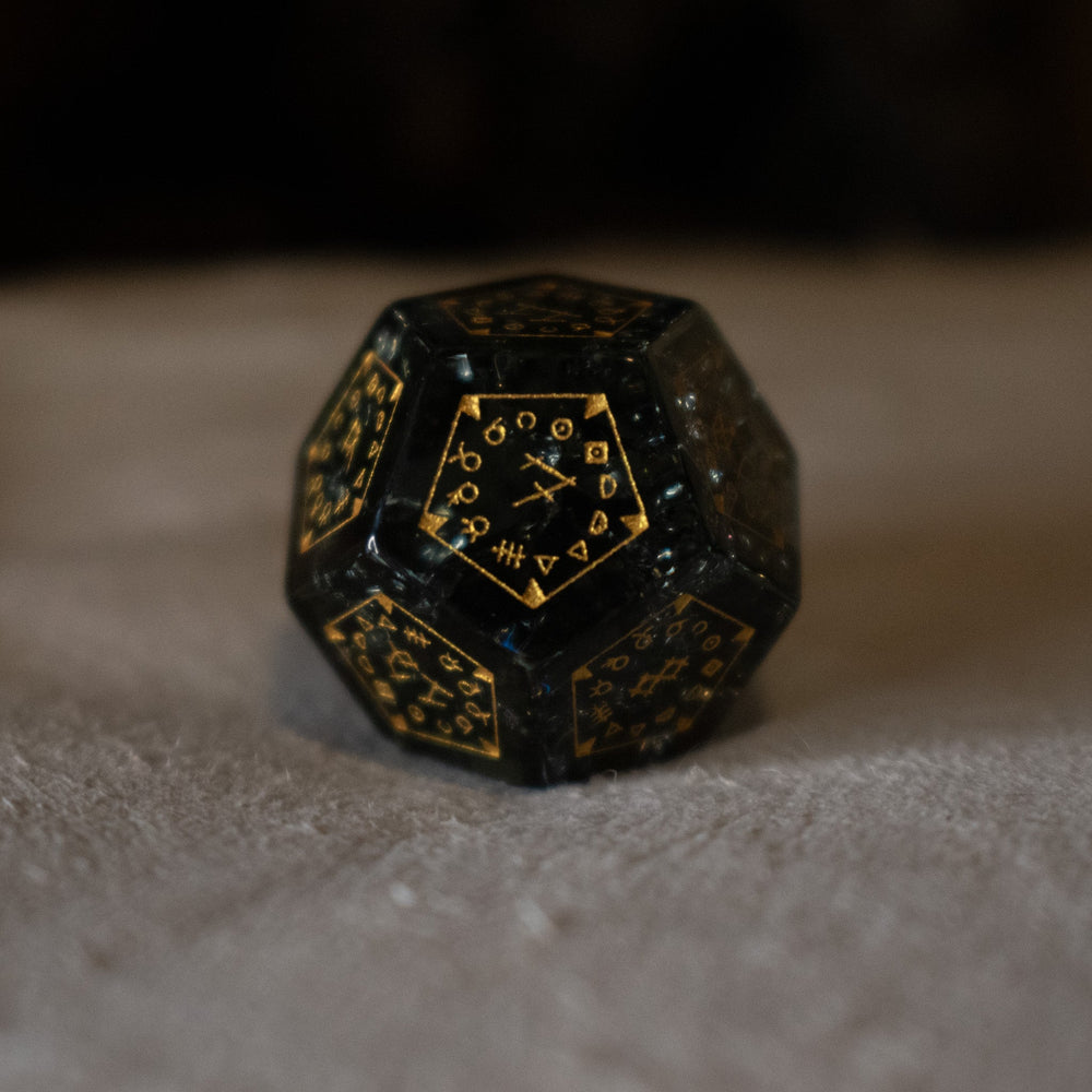 Pre-Order || Wendigo Shattered Glass Dice Set