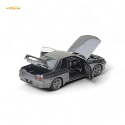Focal Horizon Skyline GT-R 3rd Gen R32 Nismo S-Tune - Gun Grey - Fully Openable 1:64 (ONLINE ORDER ONLY)