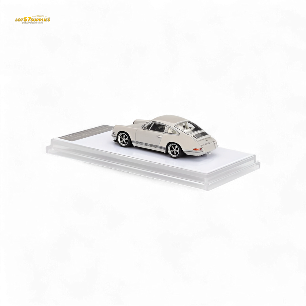 (Pre-Order) Zincit Model Singer Coupe - Creamy Apricot 1:64 (ONLINE ORDER ONLY)