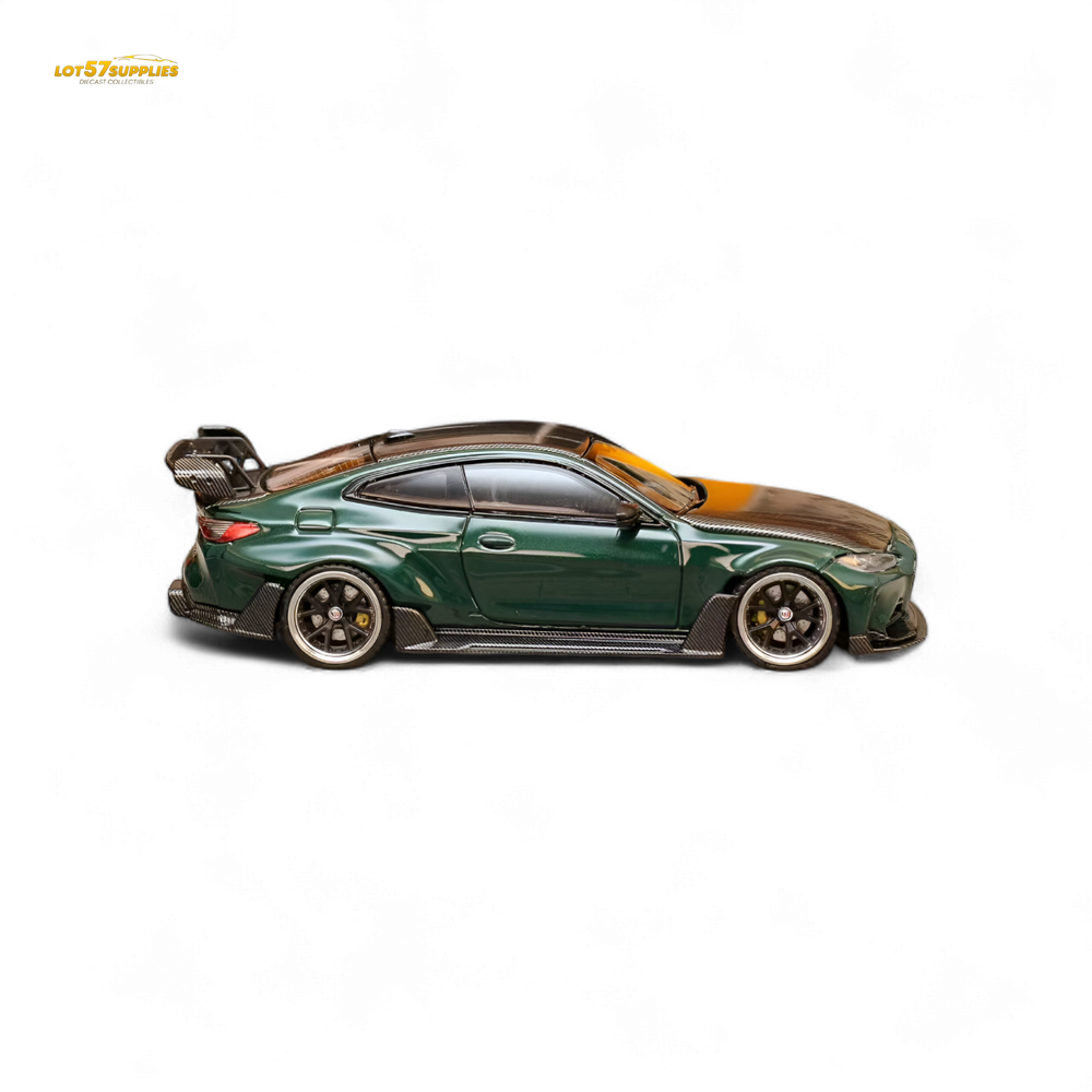 Street Weapon BMW G82 M4 Wide-Body Modified - Cangling Green Carbon Cover Special Edition 1:64 (ONLINE ORDER ONLY)