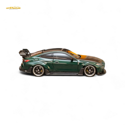 Street Weapon BMW G82 M4 Wide-Body Modified - Cangling Green Carbon Cover Special Edition 1:64 (ONLINE ORDER ONLY)
