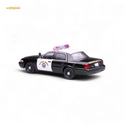 596 Ford Crown Victoria - California Highway Patrol CHP 1:64 (ONLINE ORDER ONLY)