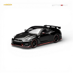 MOTORHELIX Nissan GT-R NISMO R35 2022 - Meteor Black 1:64