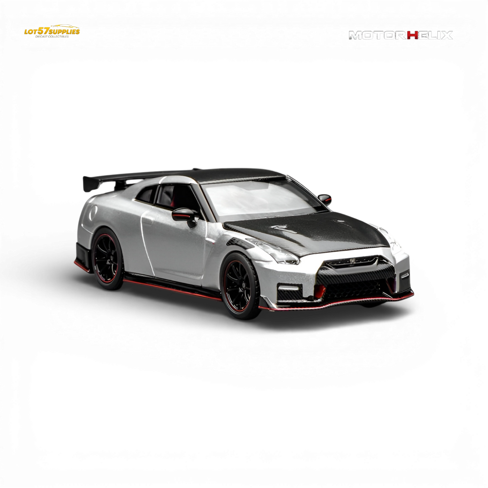 Motorhelix Nissan GT-R NISMO (R35) Special Edition 2022 - Ultimate Metal Silver 1:64