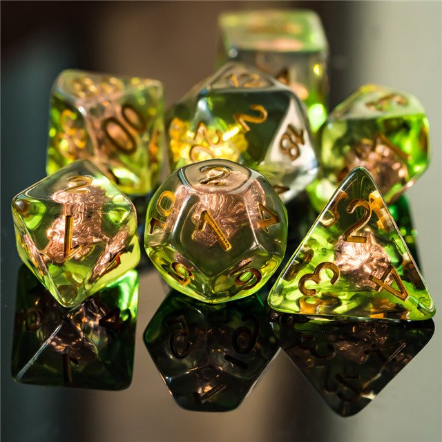 Druid (Wolf Head) Green/gold Dice w/ Golden Wolf Head 7-Dice Set Rpg (Online Only)