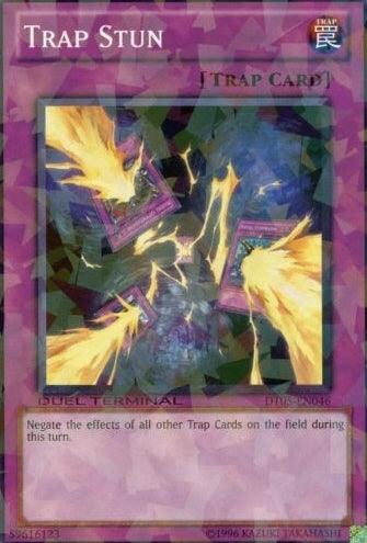 Trap Stun [DT05-EN046] Common (ONLINE ORDER ONLY)
