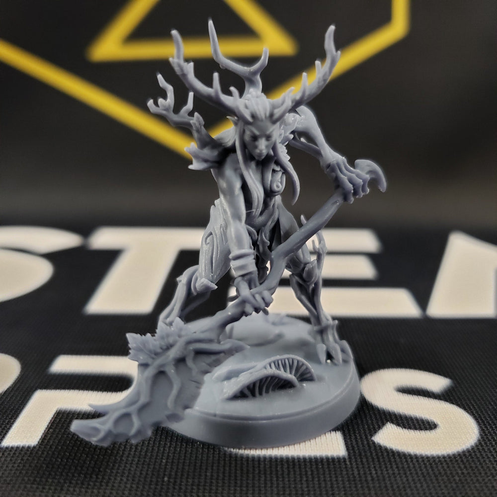 Barkwraith Spriggan: Sculpt C (Female Treefolk Ranger / Warrior) (Online Order Only)