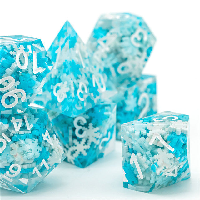 Snowflake Sharp Edge DND Dice Set | White & Blue w/White Numbers (Online Only)