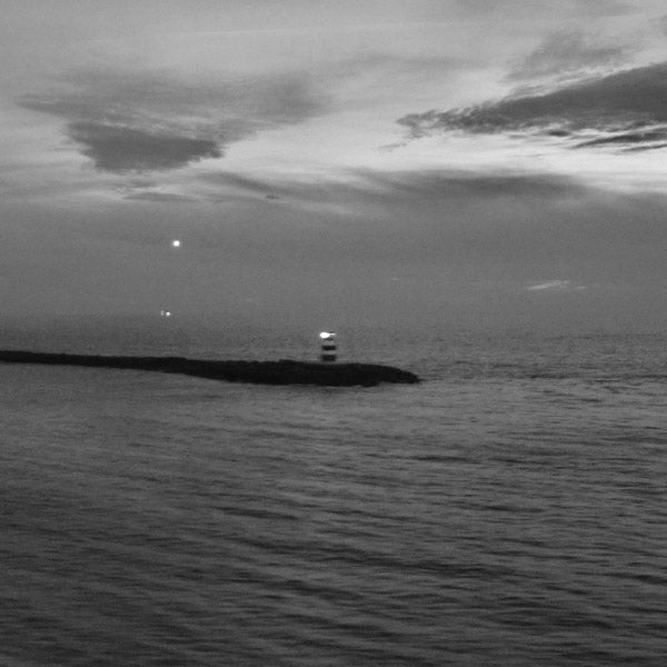 DAKOTA SUITE/VAMPILLIA - The Sea Is Never Full [Vinyl] (ONLINE ORDER ONLY)