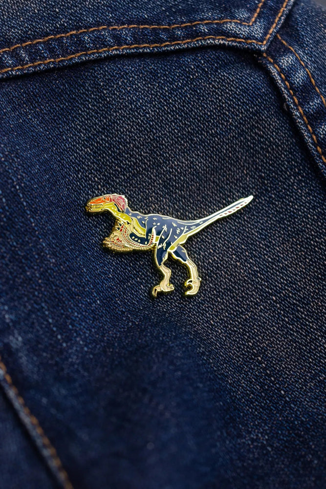 Deinonychus Enamel Pin (Deinonychus antirrhopus)