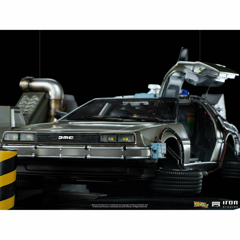 Iron Studios Back to the Future Part II DeLorean (Regular Version) 1:10 Scale Statue (ONLINE ORDER ONLY)