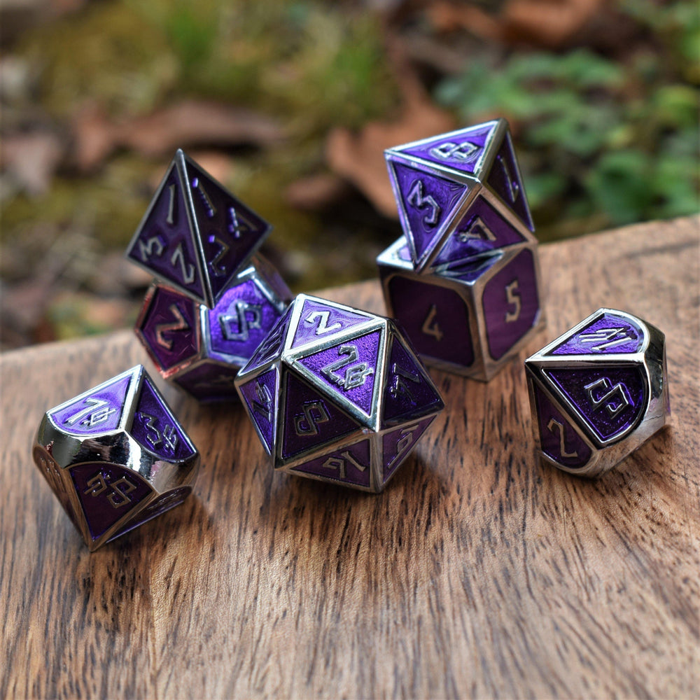 Elder Runes Purple And Silver Metal Dice Set (ONLINE ORDER ONLY)