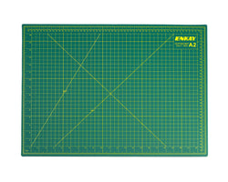 Enkay: Self Healing Cutting Mat - A2 (23x17 inch) (ONLINE ORDER ONLY)