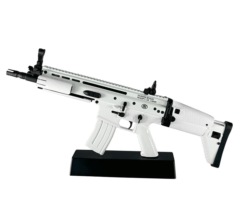 GoatGuns 1/3 Scale Diecast Arctic Kit – Special White Edition SVD, M1 Garand & FN SCAR Combo