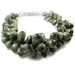 Green Cat`s Eye Quartz Tear Drop Briolette (ONLINE ORDER ONLY)