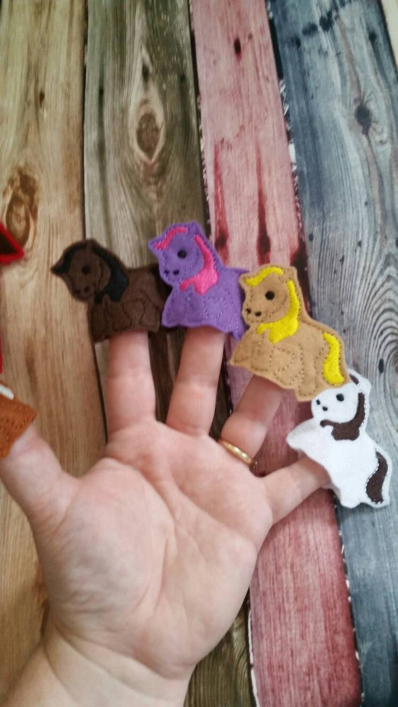 Horse Finger Puppets - Barn Shaped Storage Bag - Free Personalization -  Quiet Toy - Busy Bag - Activity Bag - custom colors (ONLINE ORDER ONLY)