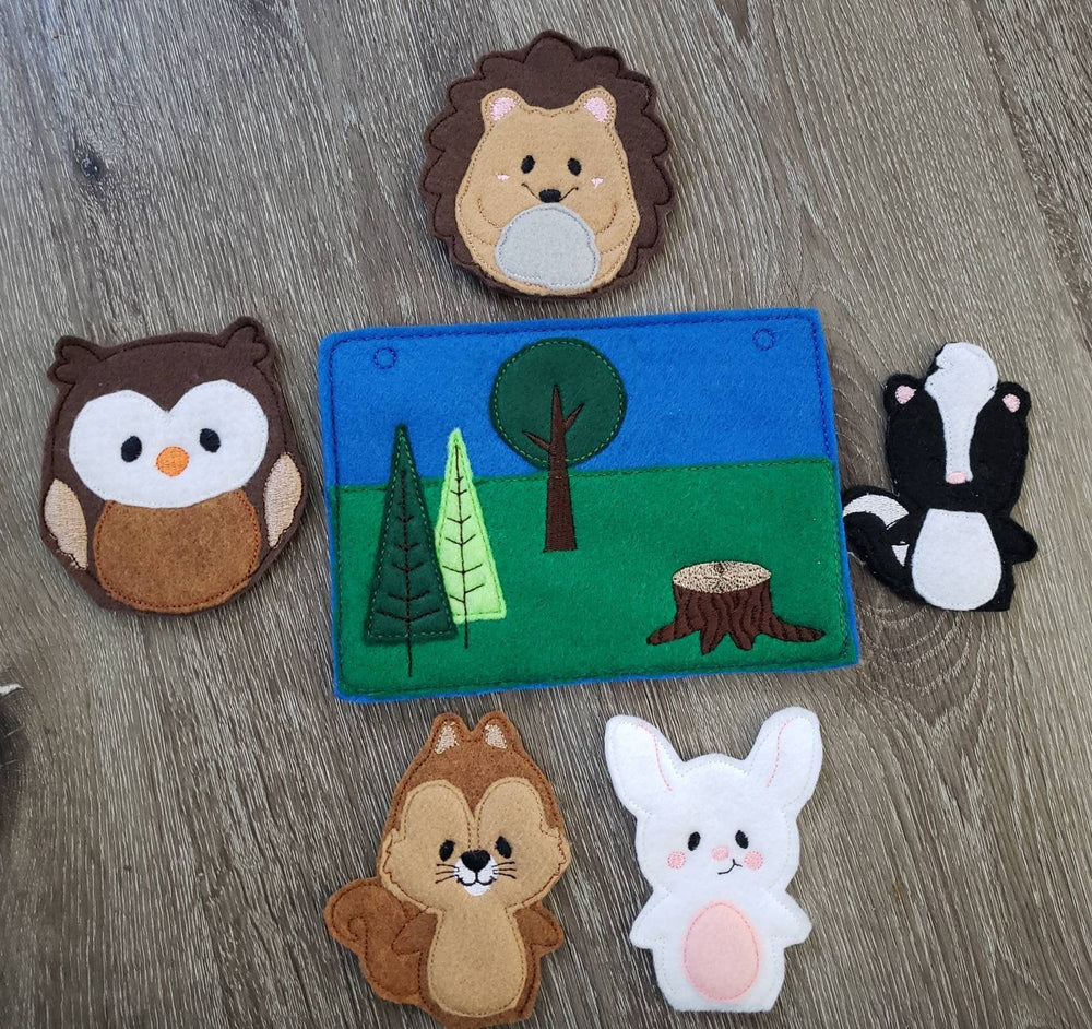 Felt finger puppet animal - Woodland Animal quiet book page -  Gift for kids - habitat - forest animals - learning toy - animals and biomes (ONLINE ORDER ONLY)