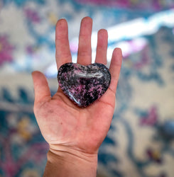 RHODONITE heart (ONLINE ORDER ONLY)