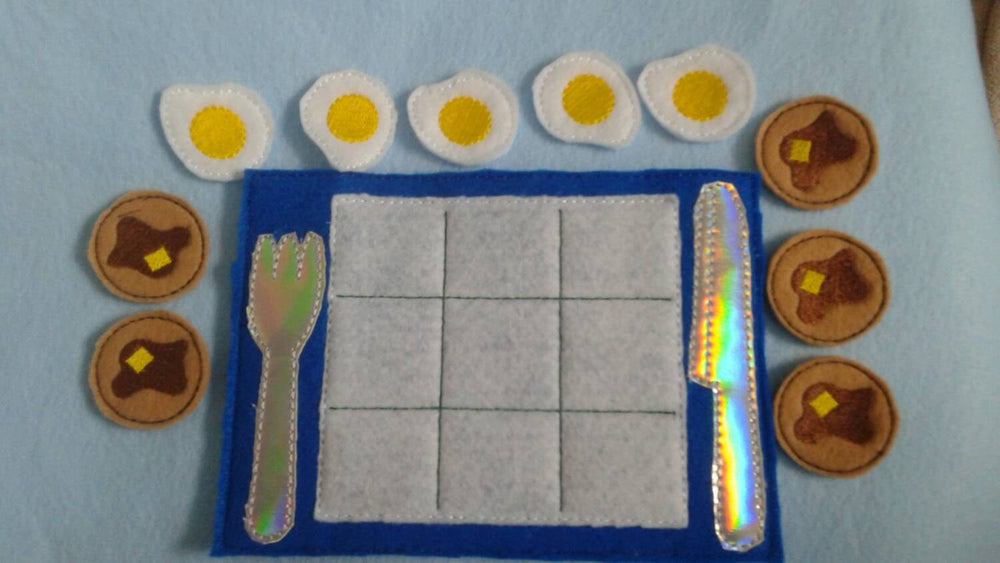 Pancake breakfast tic tac toe Party Favor - pancake slumber party - Board and Pieces -  Classic Game - Quiet Toy (ONLINE ORDER ONLY)