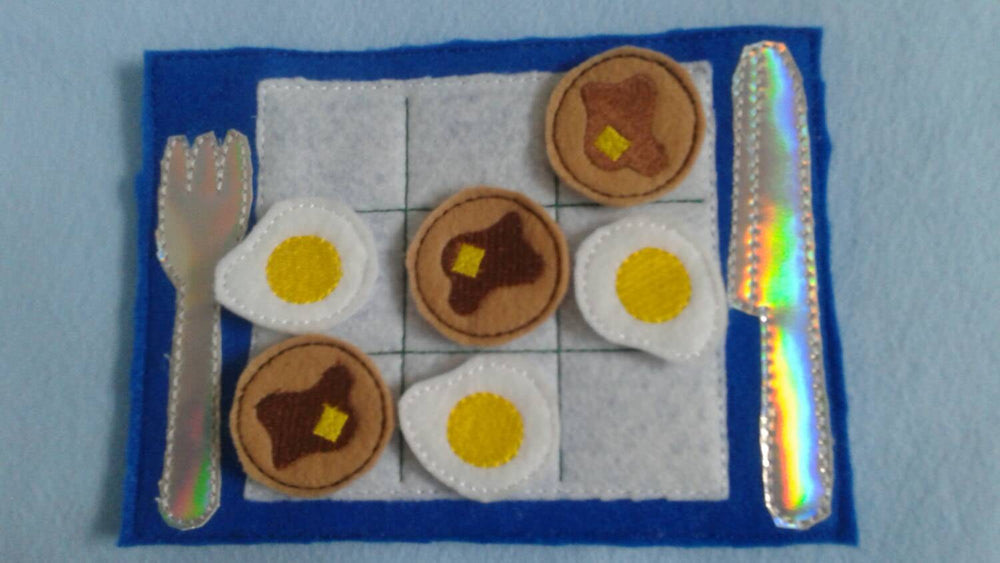 Felt tac toe game - tea party - Tic Tac Toe - tea pot game -  Classic Game -  Quiet Toy - Birthday Party Favors - cookie - tea cup (ONLINE ORDER ONLY)