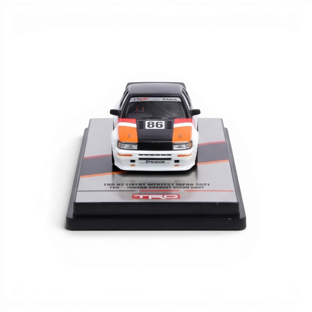 INNO64 Toyota AE86 Levin Pandem Rocket Bunny 1:64