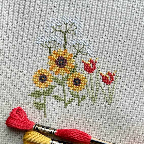 Love Poppet – Dreaming of Summer Cross Stitch Kit (ONLINE ORDER ONLY)
