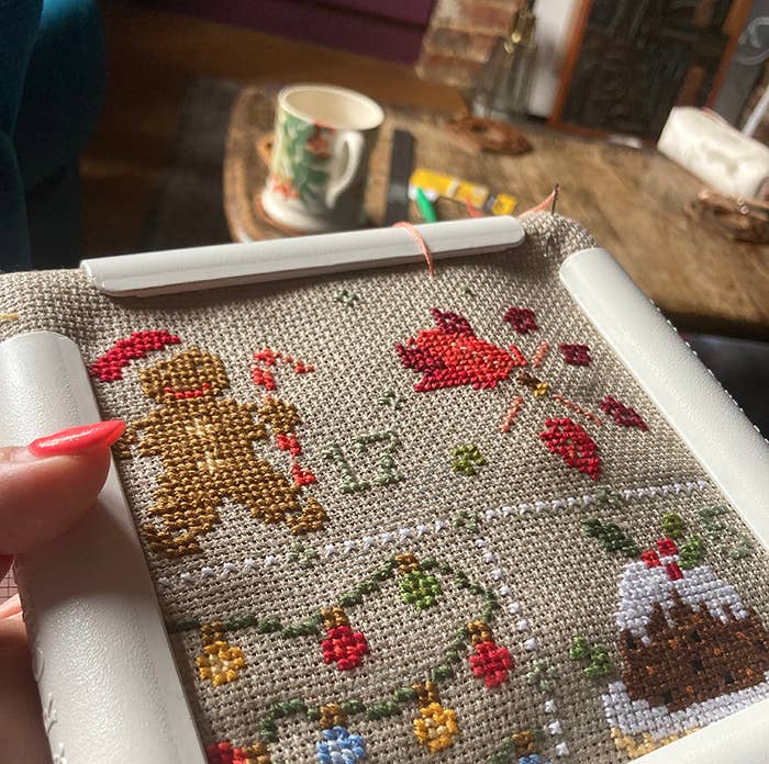 Feeling Festive Advent Printed Cross Stitch Pattern – Love Poppet Christmas Design (ONLINE ORDER ONLY)