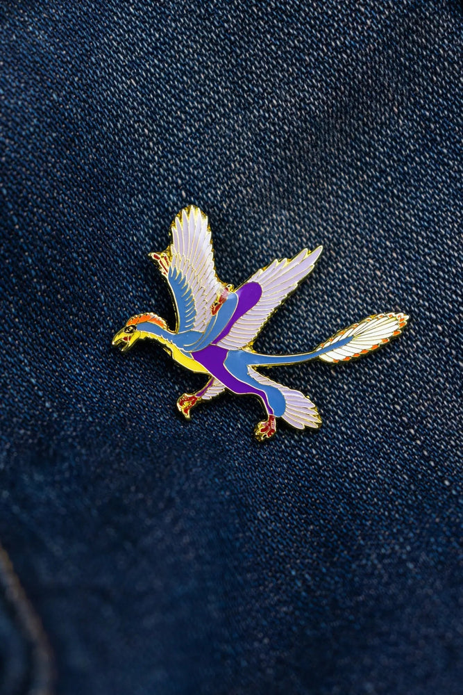 Microraptor Enamel Pin (Microraptor gui)