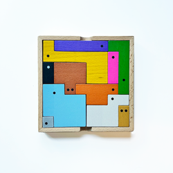 ZOOMATES™ - Wooden Logic Puzzle
