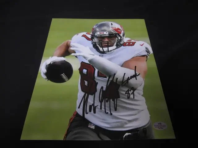 Tampa Bay Buccaneers Rob Gronkowski Signed 8x10 Photo VSA COA (Online Order Only)