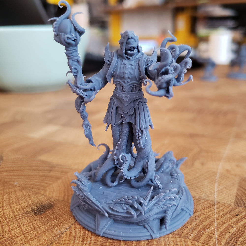 Quorenderi, Lord of the Depths (Royal Squid Horror) (Online Order Only)