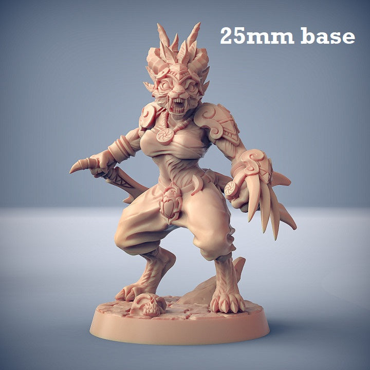 Rakshakin Headhunter: Sculpt E (Female Tabaxi Fighter) (Online Order Only)