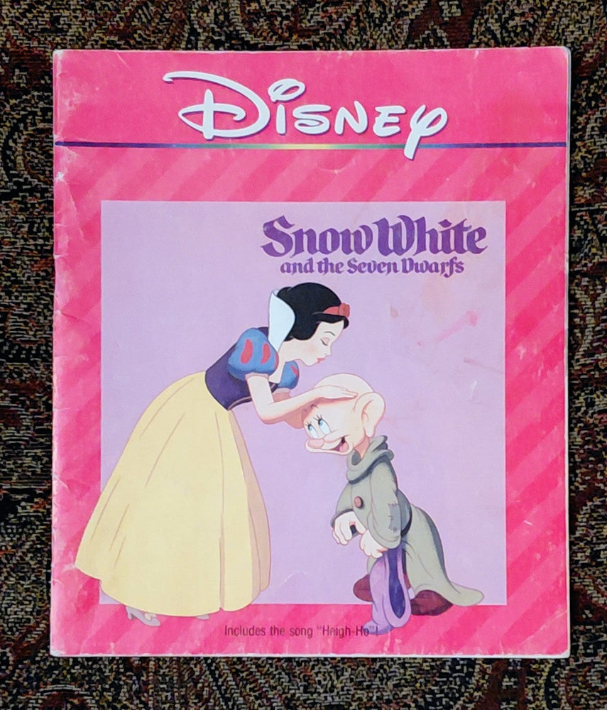 Disney Read-Along Book - Snow White and the Seven Dwarfs (ONLINE ORDER ONLY)