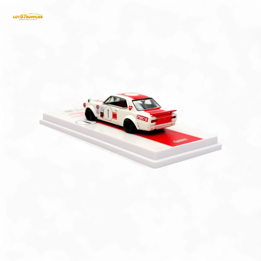 Inno64 NISSAN SKYLINE 2000 GT-R KPGC10 #1 Takahashi Kunimitsu Fuji Masters 250Km 1971 1:64 (ONLINE ORDER ONLY)