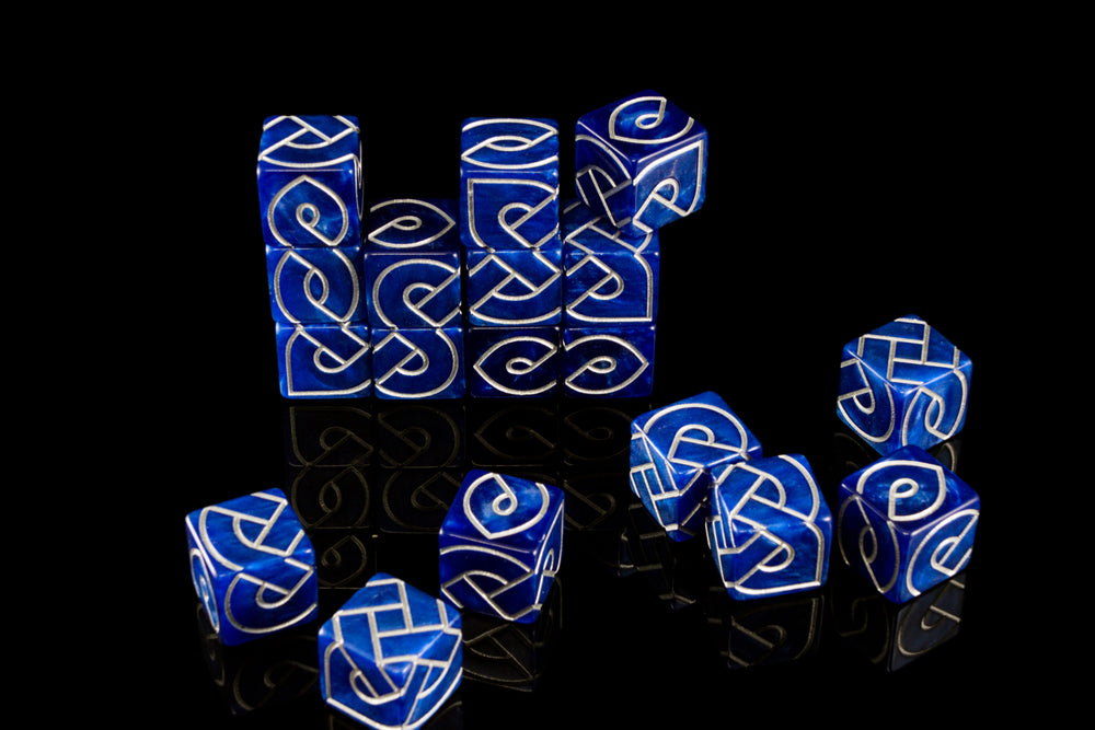 Knot Dice Set (ONLINE ORDER ONLY)