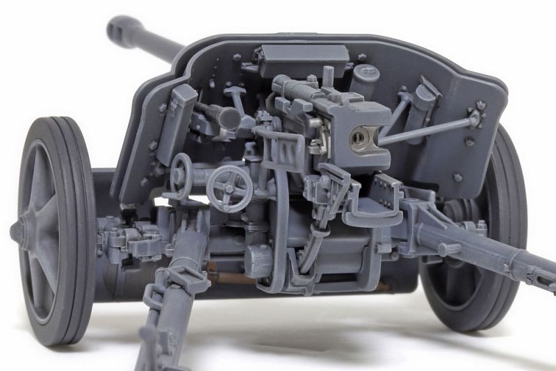 Tamiya 1/35 German Anti-Tank Gun Pak38 Scale Model 35392 (ONLINE ORDER ONLY)