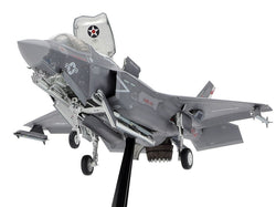 Tamiya 1/48 Plastic Model Kit Lockheed F-35 B Lightning 2 TAM61125 (ONLINE ORDER ONLY)