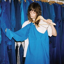 Faye Webster - Underdressed At The Symphony (Blue Chandelier Splatter)SPLATTER [Vinyl] (ONLINE ORDER ONLY)