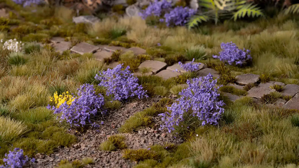 Gamers Grass Tufts: Violet Flowers - Wild