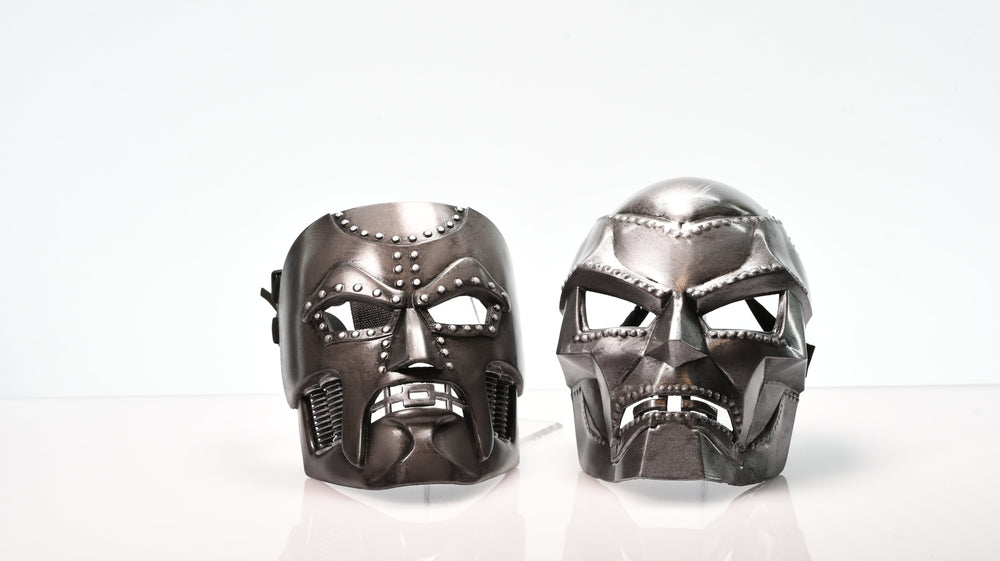 Doom - Fully Adjustable Cosplay Doctor's Face Mask Costume Replica (ONLINE ORDER ONLY)